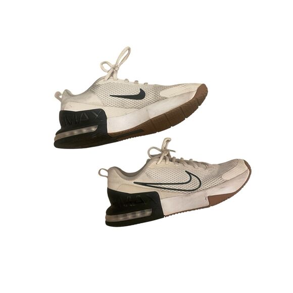 Nike Air Max Alpha Trainer 6 Athletic Shoes White Black Men’s Size 11.5 Running